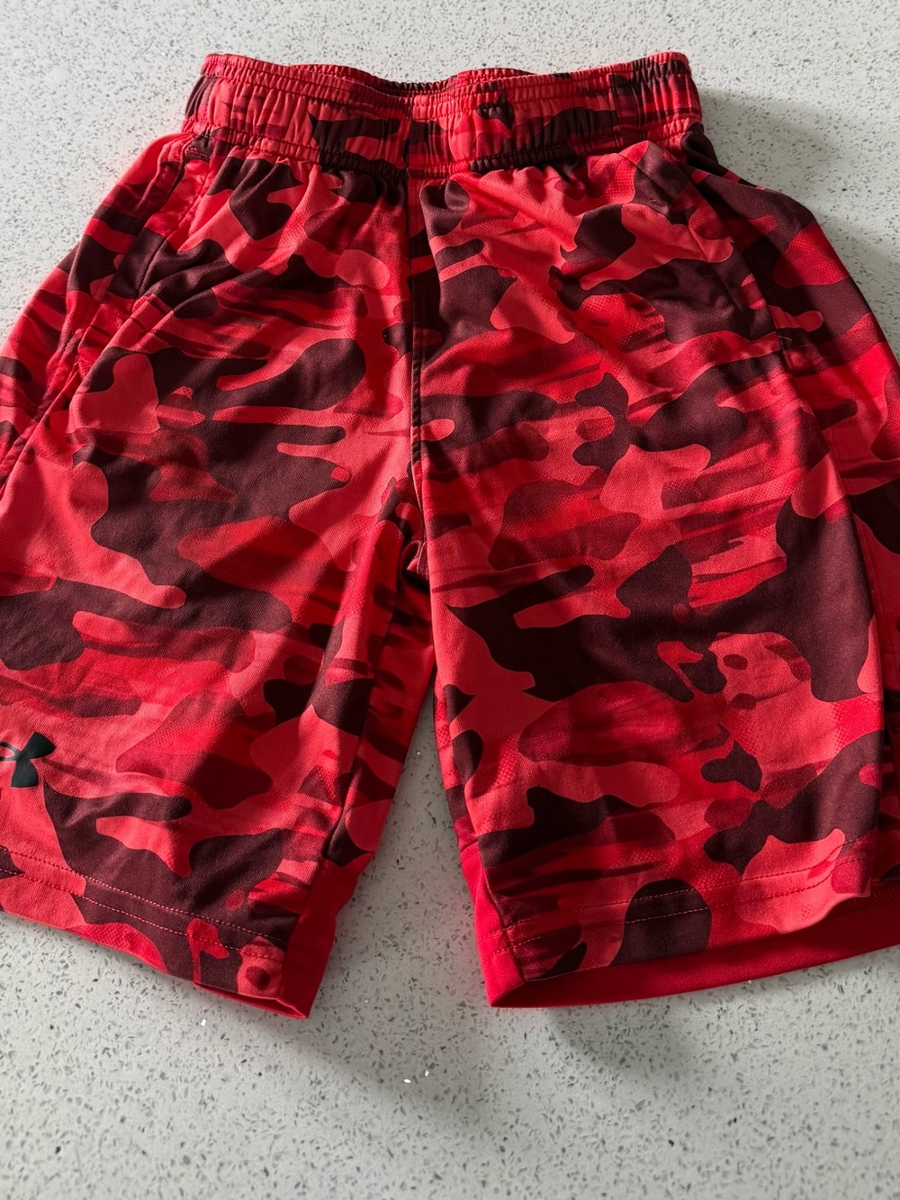 Under Armour Boys Red & Black Camo Athletic Shorts